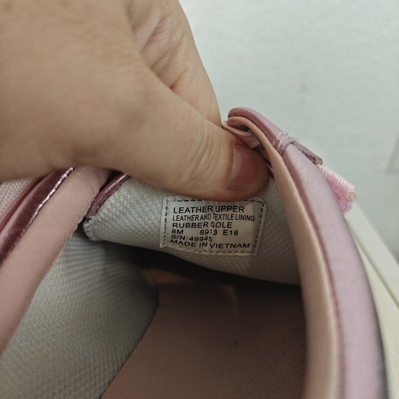 Tory Burch Women's Ruffle Trainer Leather Lace Up Sneakers Metallic Pink Size 8M - Picture 15 of 16